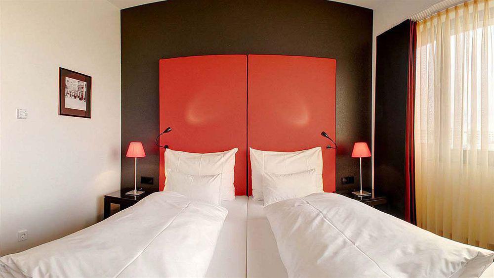 - Leuchtenbergring By Ihg Hotel Monaco di Baviera