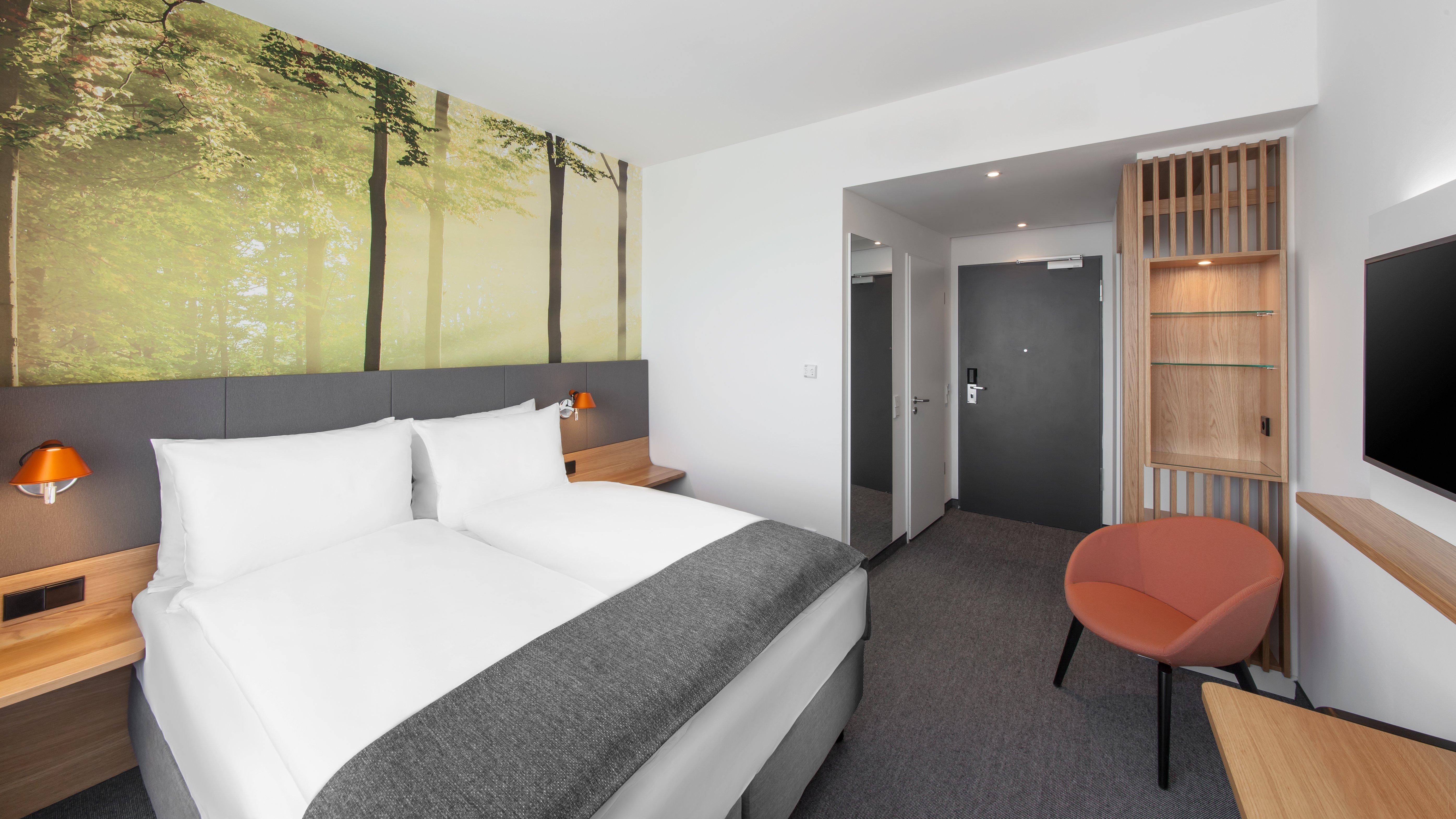 - Leuchtenbergring, An Ihg 4*